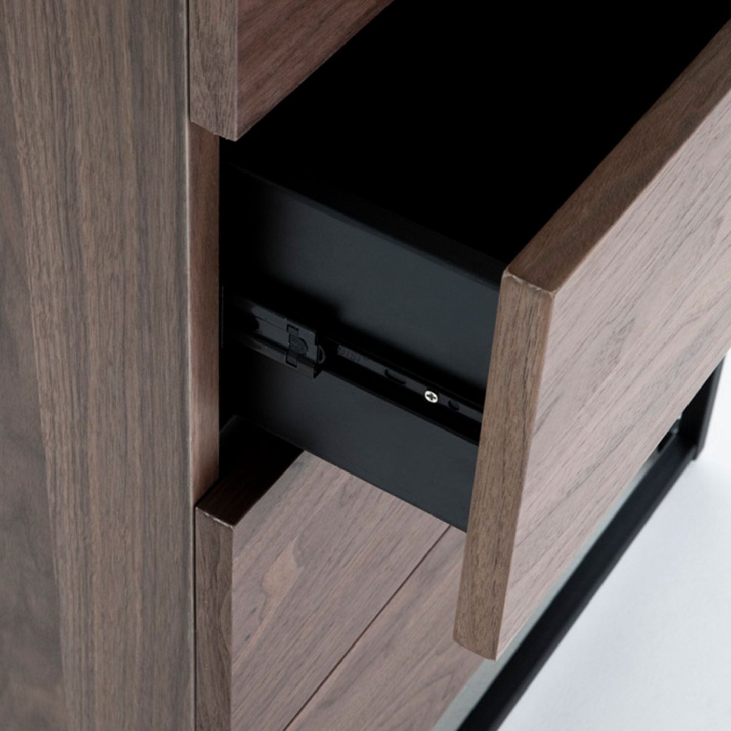 Montrose Chest